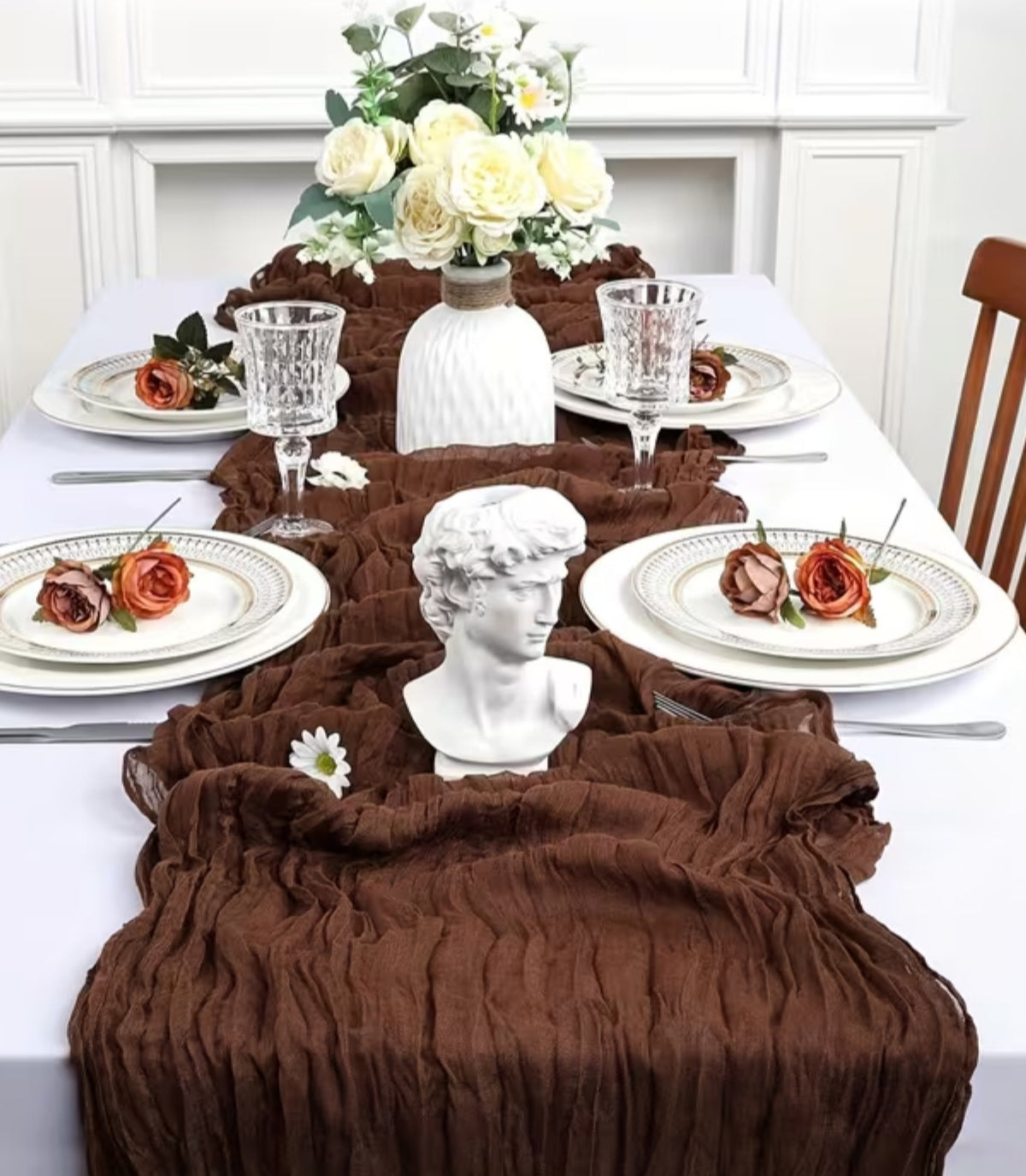Nuvé Tulle Table Runner Brown