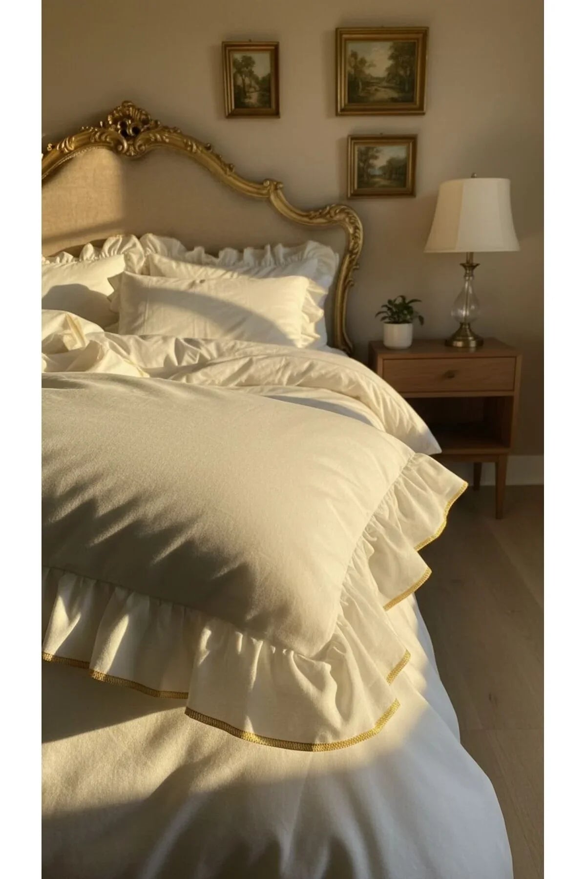 Serena Ruffle Duvet Cover Set – Ivory & Gold