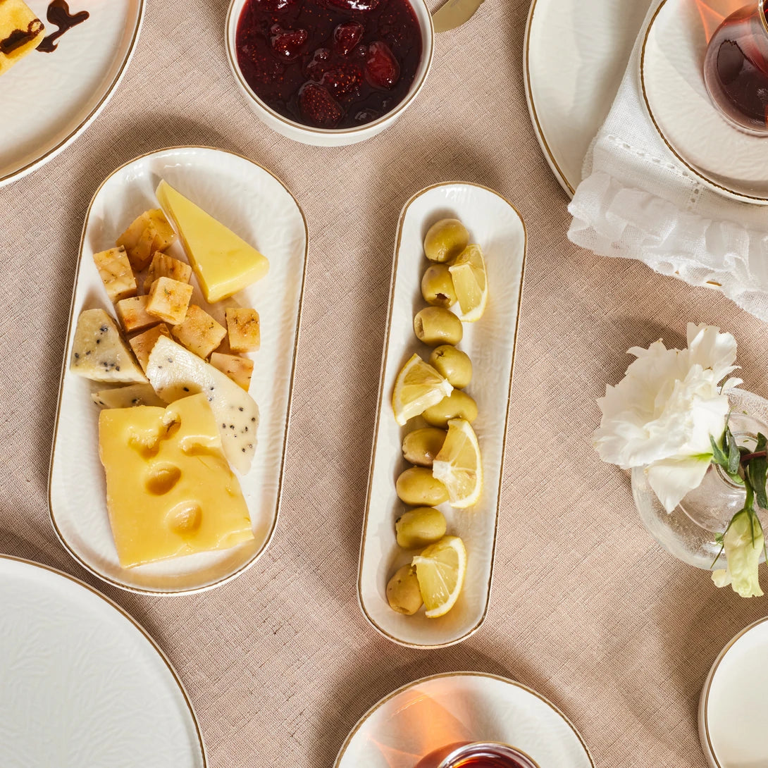 Komo 32 Piece 6 Person Breakfast Set Gold