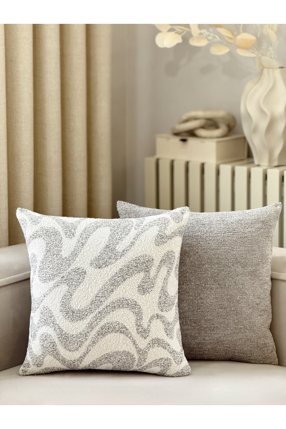 Flow Wave Decorative Pillow Cover – Gray