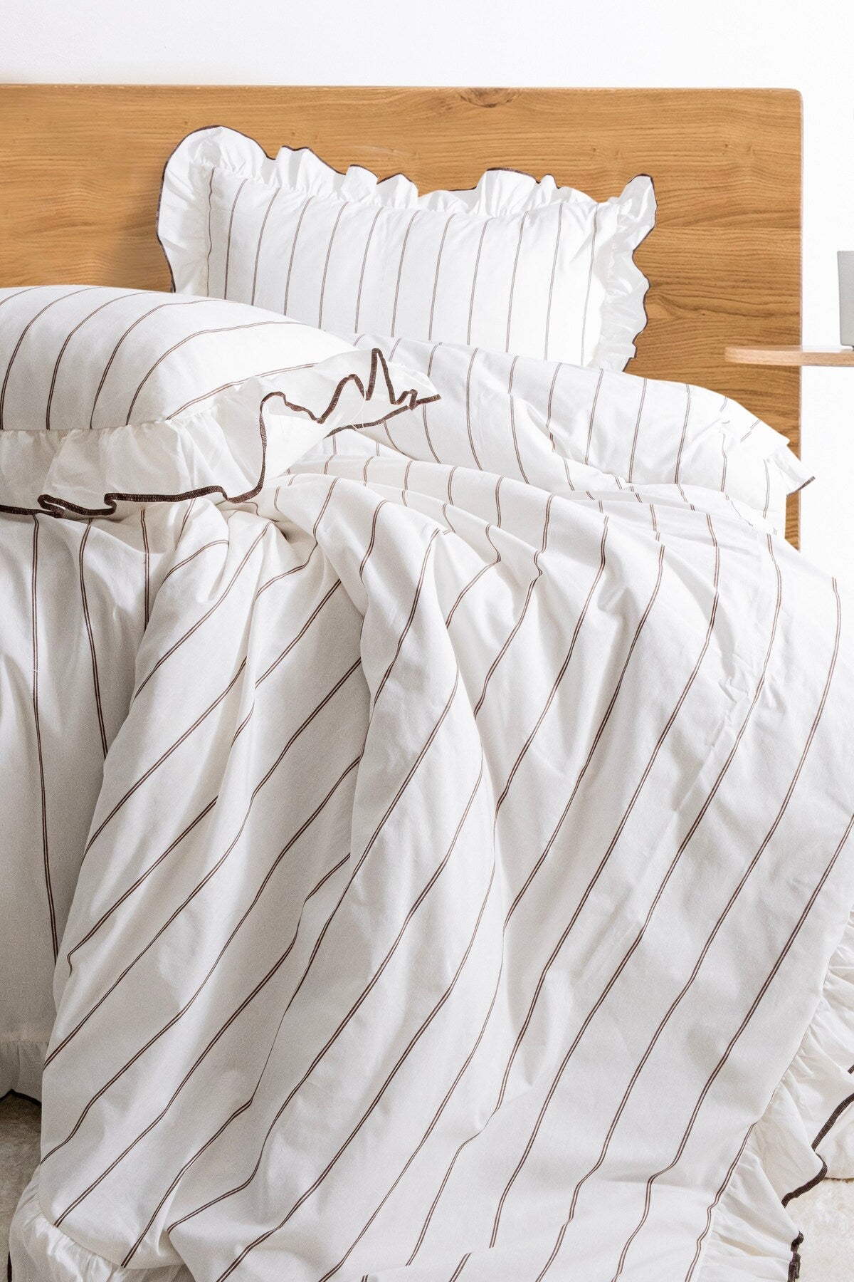 Aveline Ruffle Duvet Cover Set – Coffee