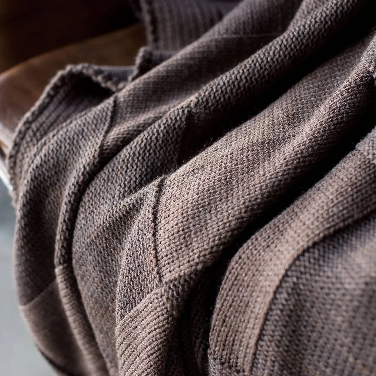 Knitted Premium Blanket 220×240 cm – Choco Brown