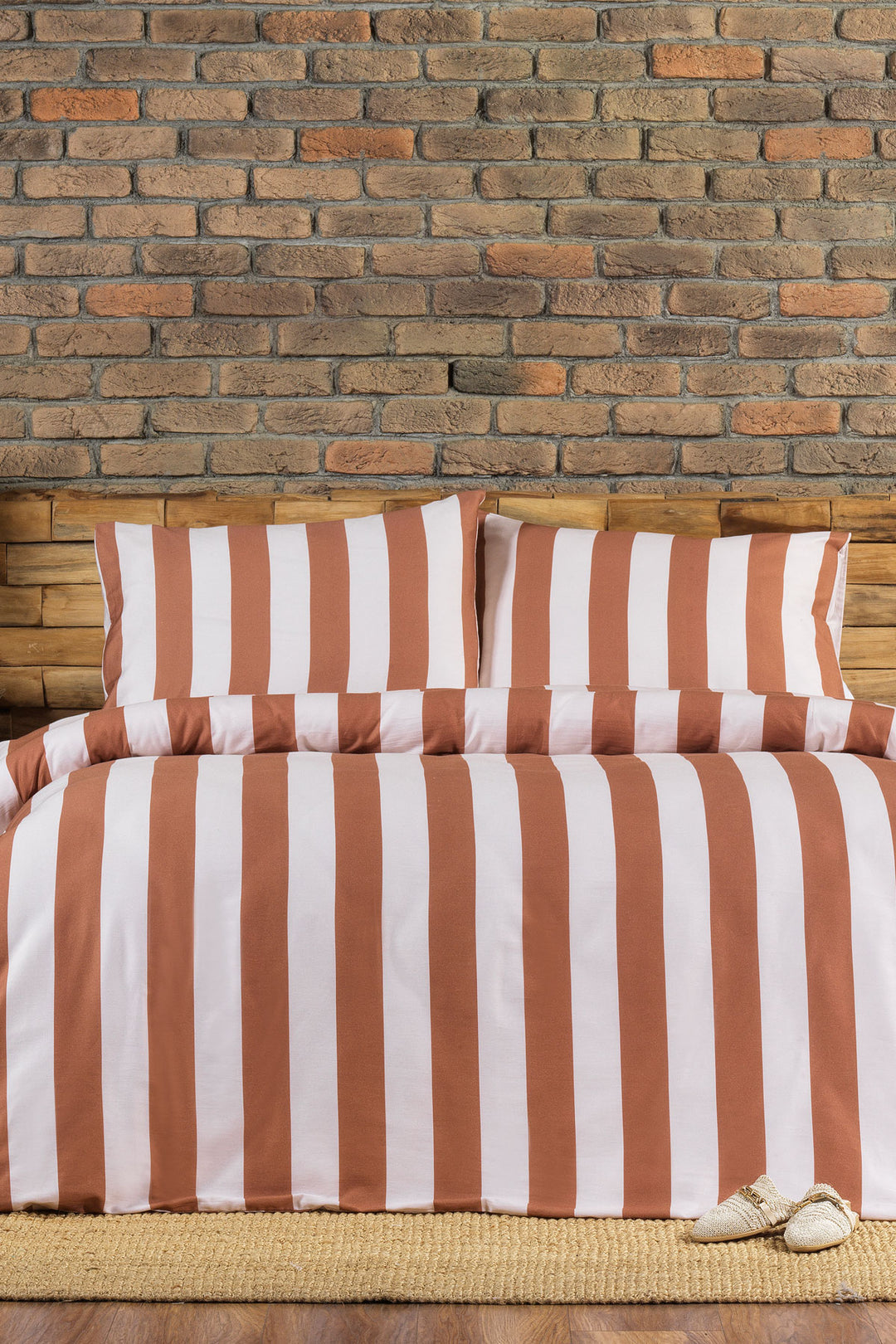 Brad 100% Cotton Satin Double Duvet Cover Set - Coffee