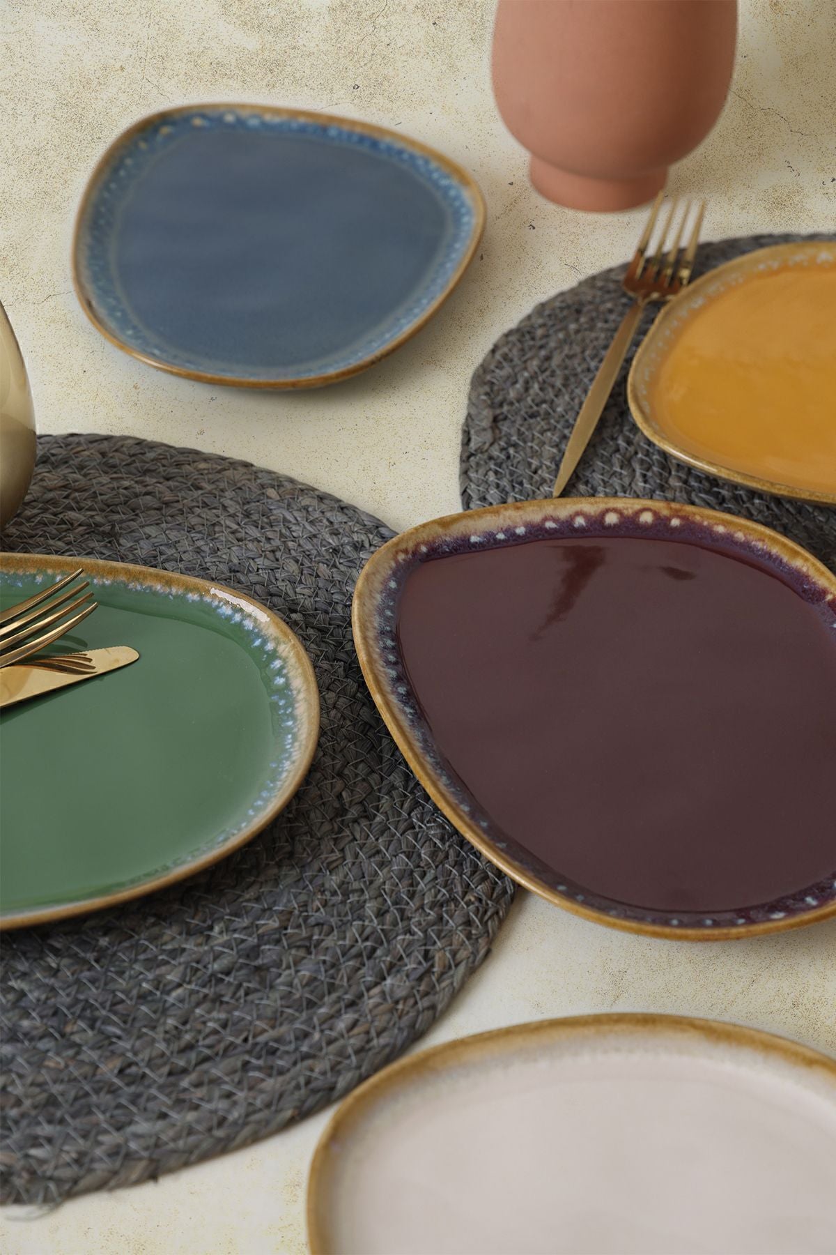 Shizen Mix Tetra Cake Plate 23 Cm 6 Pieces