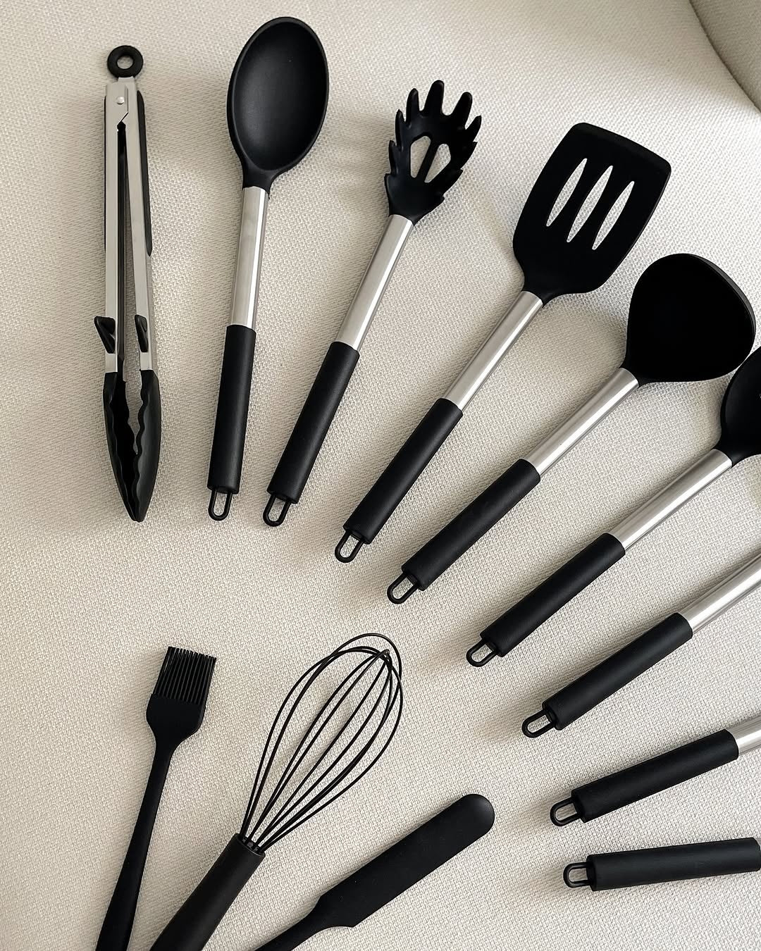 Mora 14 Piece Silicone Kitchen Set- Black