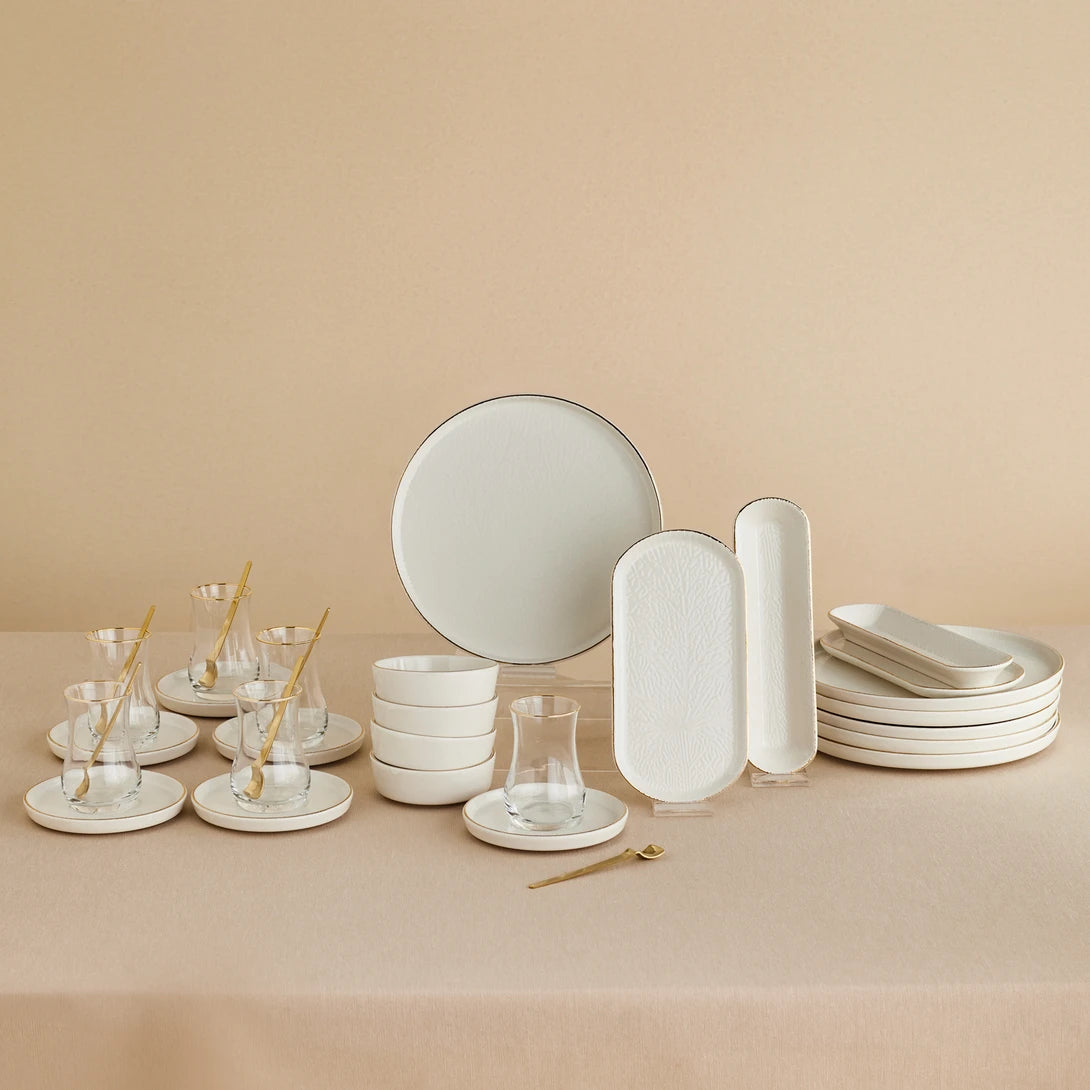 Komo 32 Piece 6 Person Breakfast Set Gold