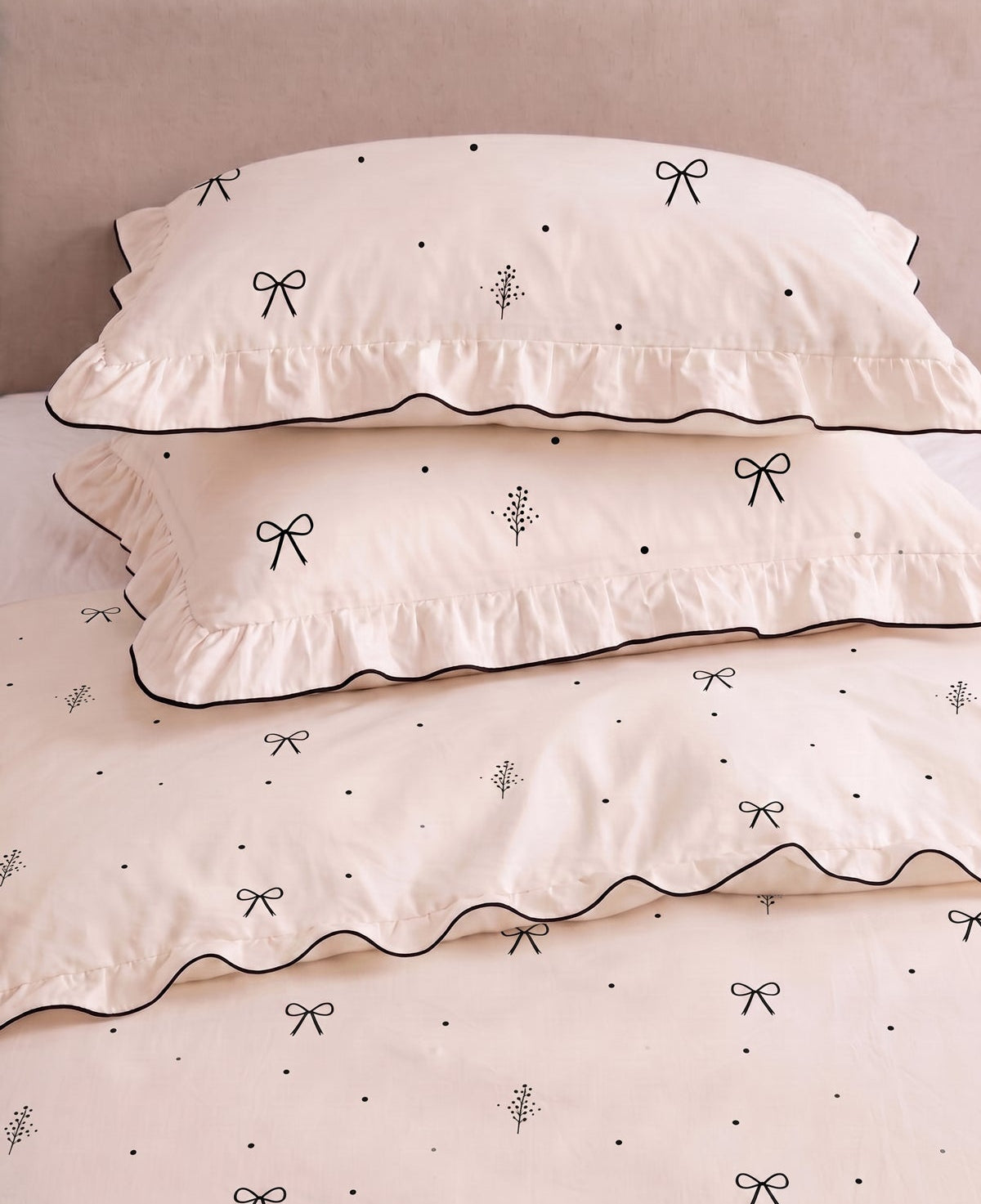 Fiora Ruffled 100% Cotton Duvet Cover Set – Double