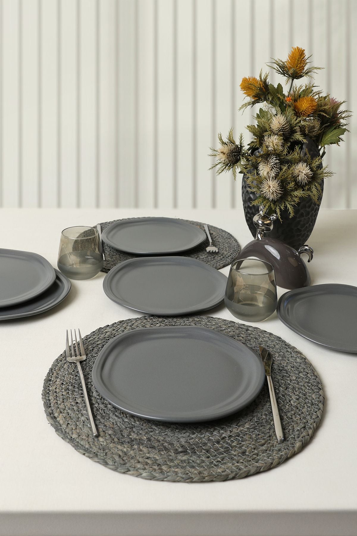 Matte Gray Bloom Cake Plate 24 Cm 6 Pieces