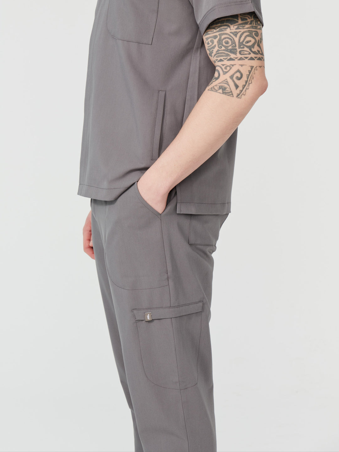 Cosa Tri Men's Scrubs - Gray